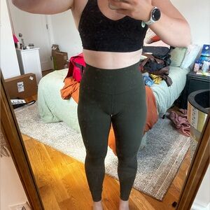 Army green lululemon aligns